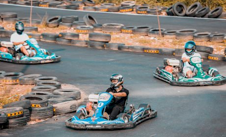 Trải nghiệm đua xe Go-Kart ở Hà Nội