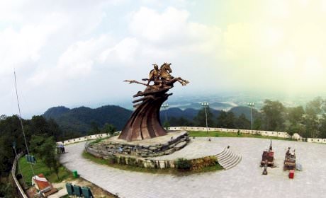 Experience visiting Giong Temple in Soc Son, Hanoi