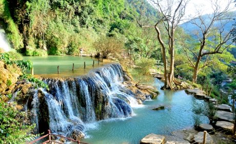 Exploring Dai Yem Waterfall, Moc Chau